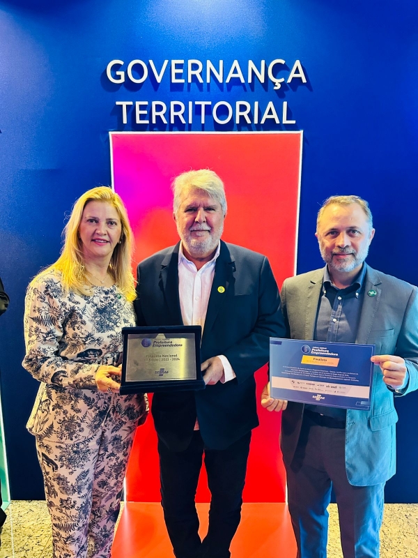 Noticia 12-premio-sebrae-prefeitura-empreendedora-final-em-brasilia